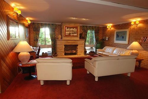 The Hermitage - Motel Campbelltown